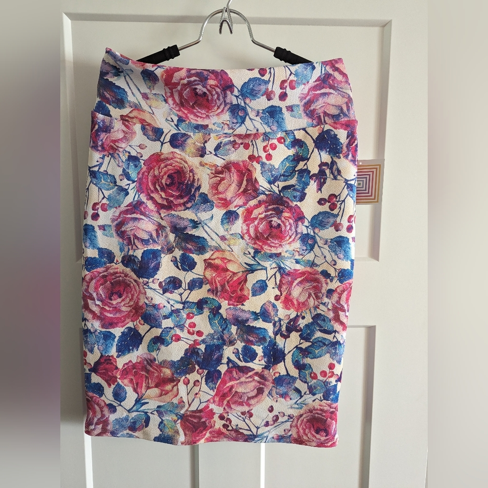 LuLaRoe Cassie pencil skirt NWT